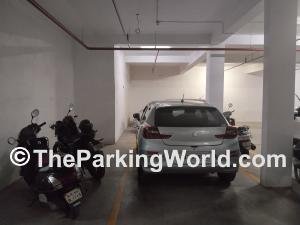 car parking lot on  rent near saligramam arunachalam road in chennai